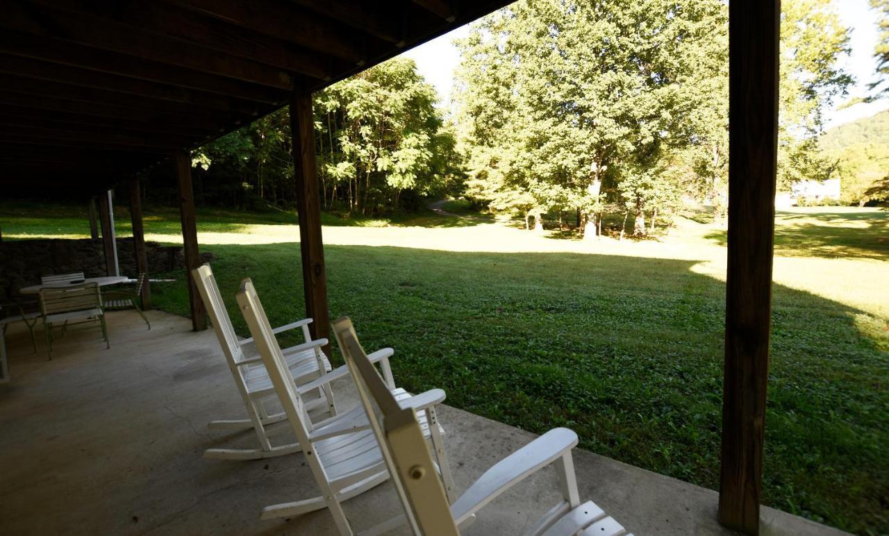 Graves Mountain Farm & Lodges Syria Exterior foto